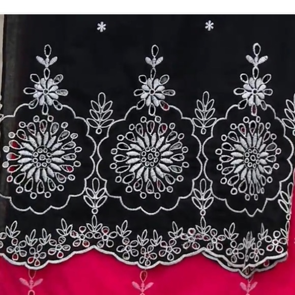 ISAAC MIZRAHI LIVE! Scarf with Scalloped Eyelet Hem - Picture 4 of 4